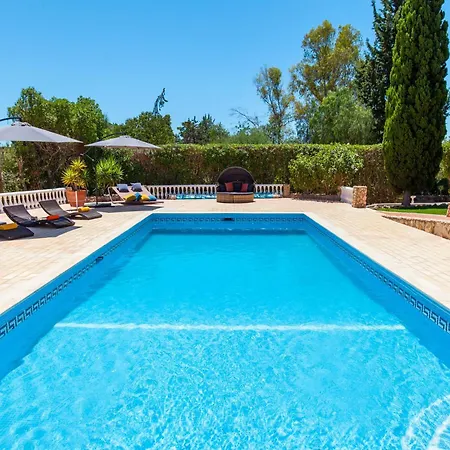 Villa In Lagoa Near Praia Da Marinha Lagoa (Algarve)