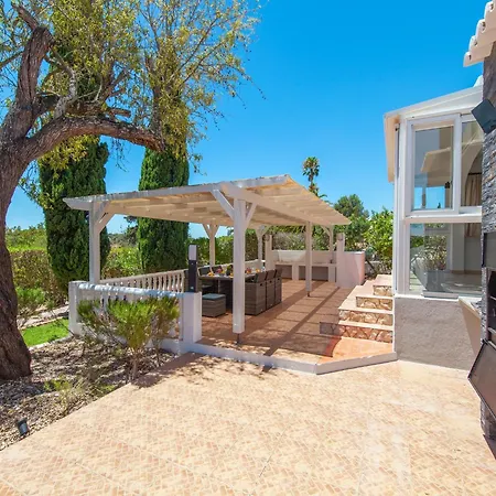 Villa In Lagoa Near Praia Da Marinha 빌라